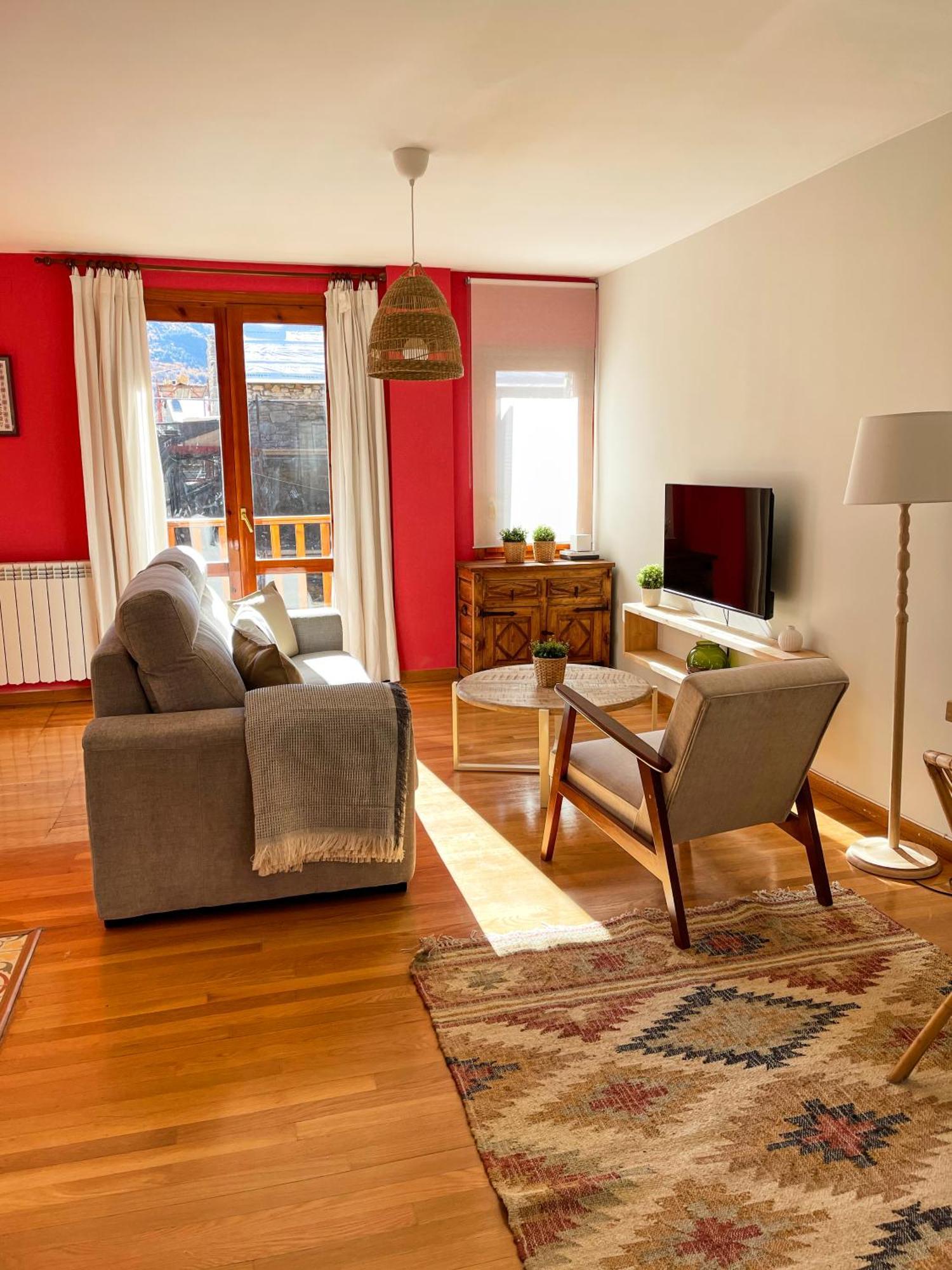 Apartamento Familiar En El Centro De Benasque Con Terraza Eksteriør billede